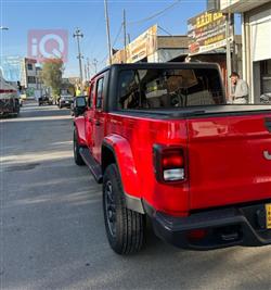 جیپ گلادیەتەر